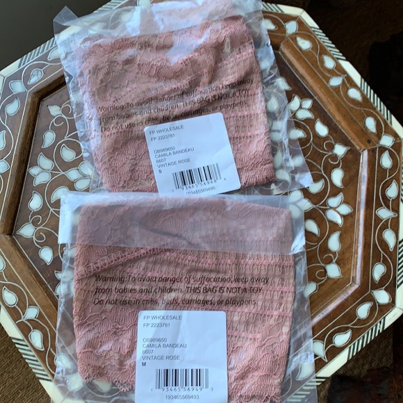 FREE PEOPLE INTIMATELY LACE BANDEAU BRA SCALLOP DETAIL BRALETTE IN ANTIQUE ROSE - Picture 10 of 10